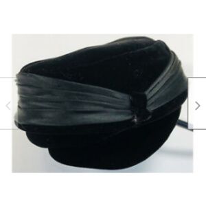 1950s Vintage Black Velvet Hat Sz 22 Costume